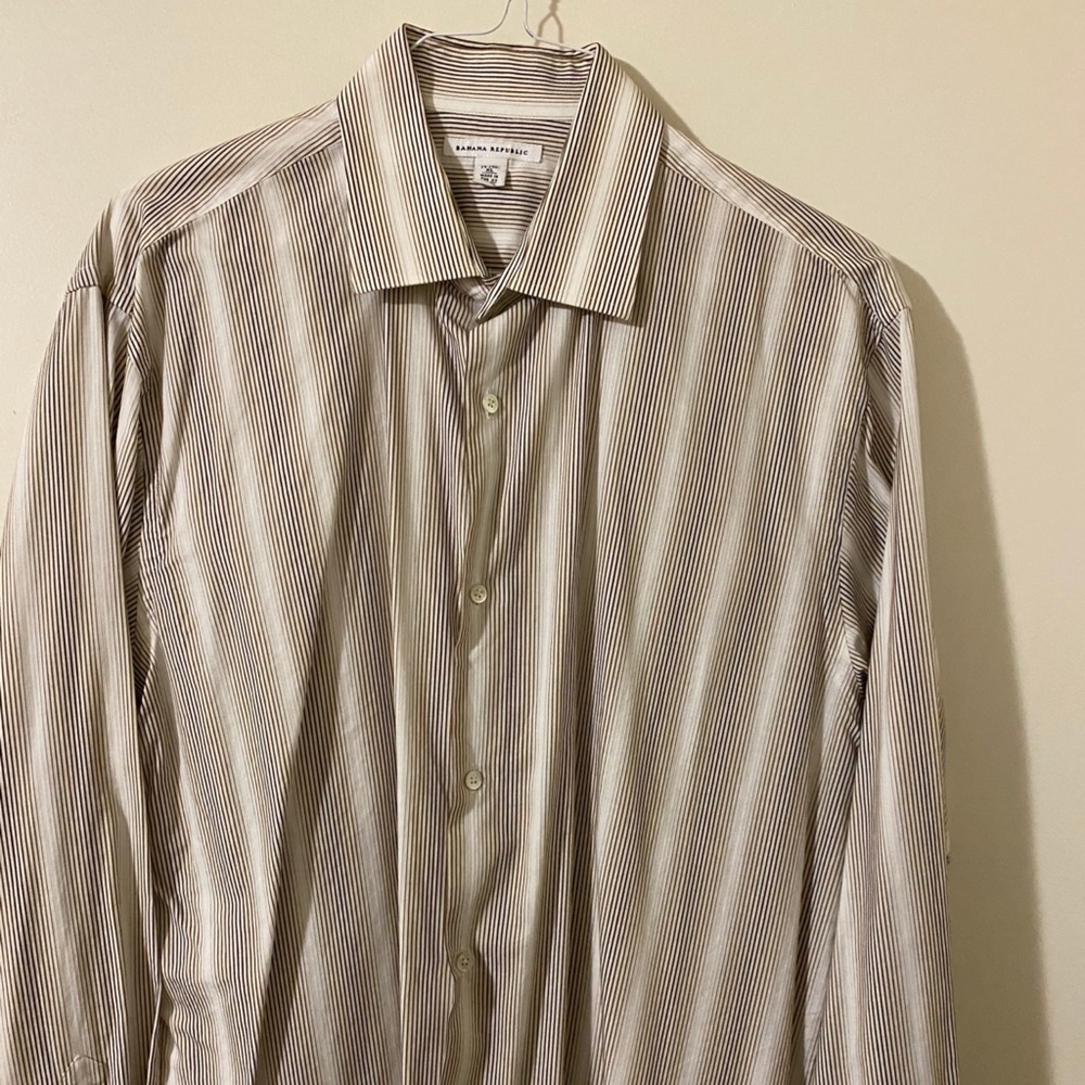 Banana Republic Dress shirt for sale. Size XL